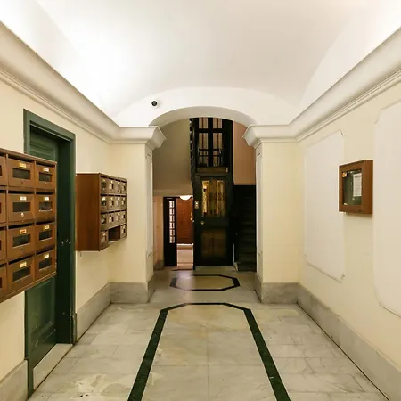 Zara Apartment-3
